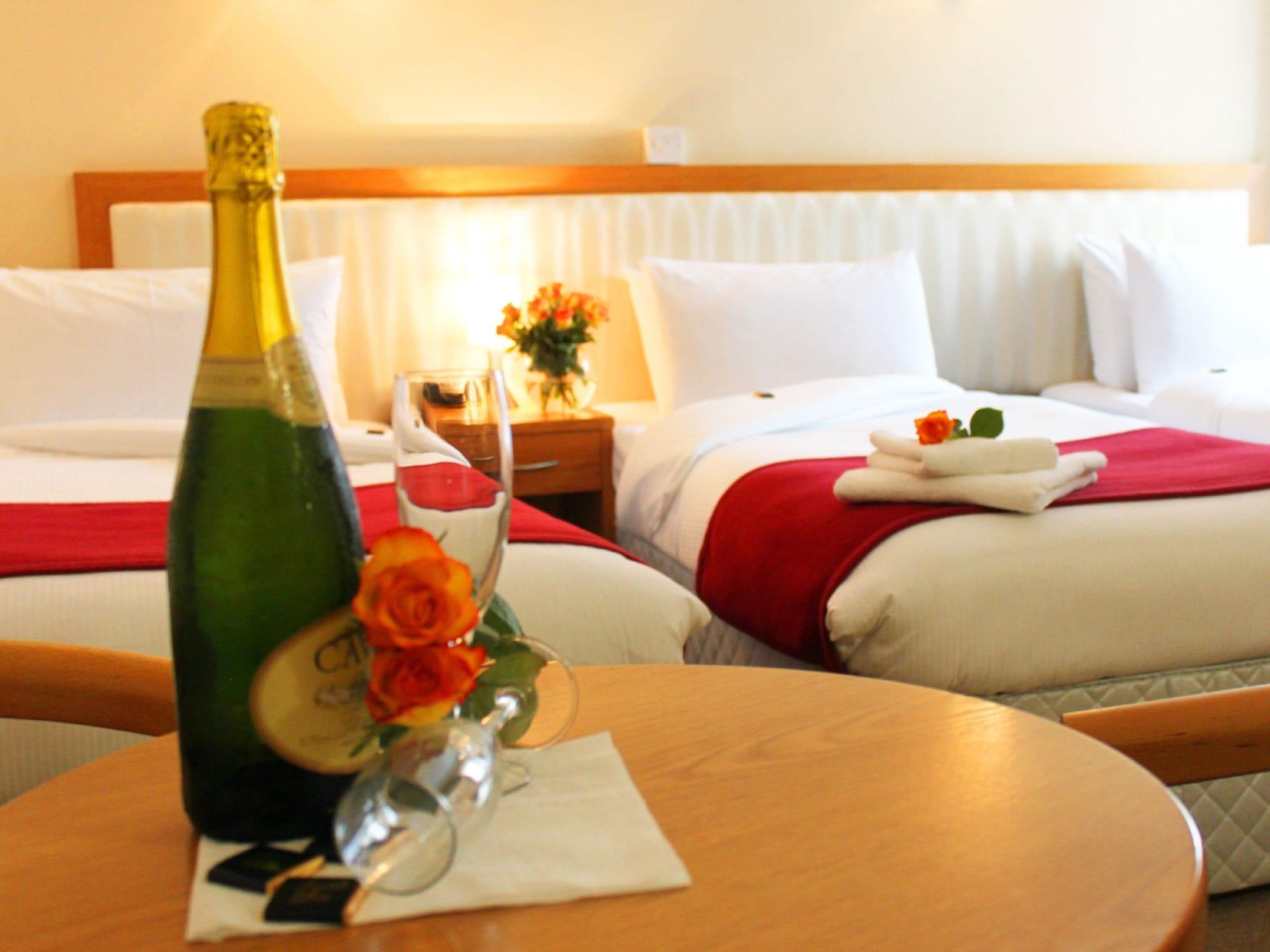 The Pier Hotel Лимерик Экстерьер фото