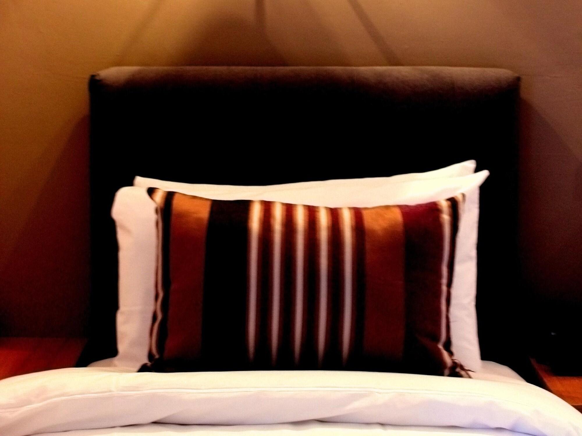 The Pier Hotel Лимерик Экстерьер фото